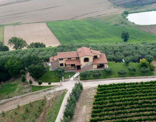 B&B La Casa Fra Gli Olivi Marsciano Exteriör bild