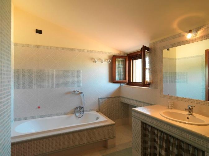 B&B La Casa Fra Gli Olivi Marsciano Exteriör bild
