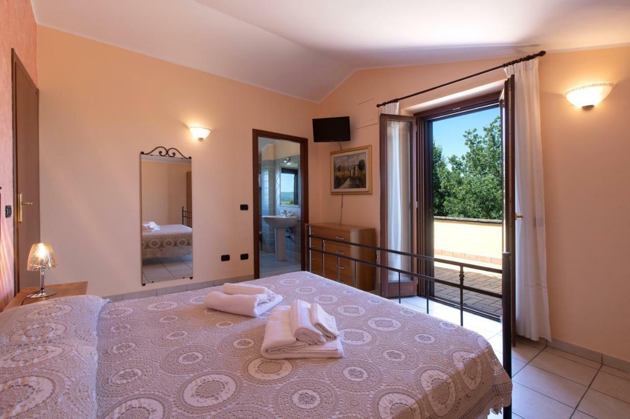 B&B La Casa Fra Gli Olivi Marsciano Exteriör bild